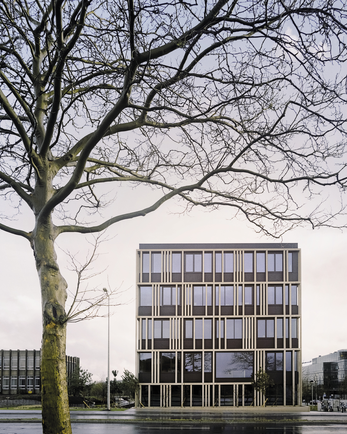 2 Immeuble de bureaux Staccato à Luxembourg-Kirchberg (réalisation en association momentanée avec le bureau Jim Clemes associates) kaell architecte