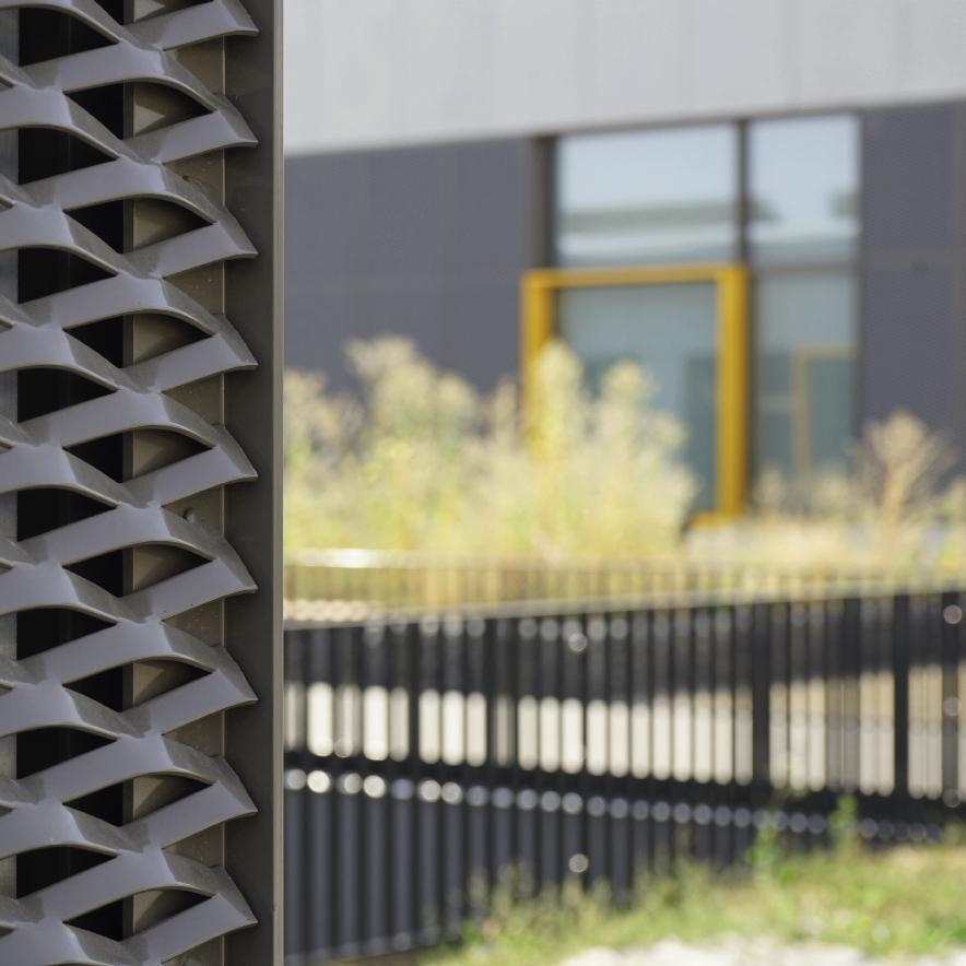“ La durabilité d’une conception, passe par une composition simple et efficace des matériaux “ DECKER, LAMMAR ET ASSOCIéS ARCHITECTURE ET URBANISME