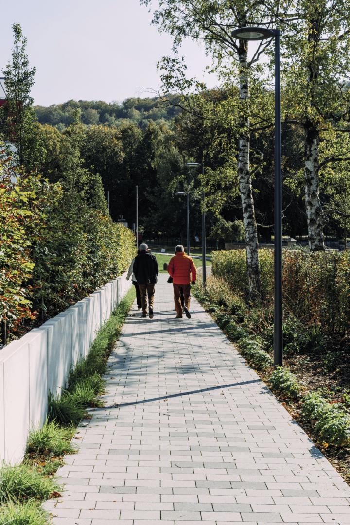 FUßGÄNGER-PASSAGEN LAMADELAINE MDL - MAJA DEVETAK LANDSCHAFTSARCHITEKTUR S.à R.L.