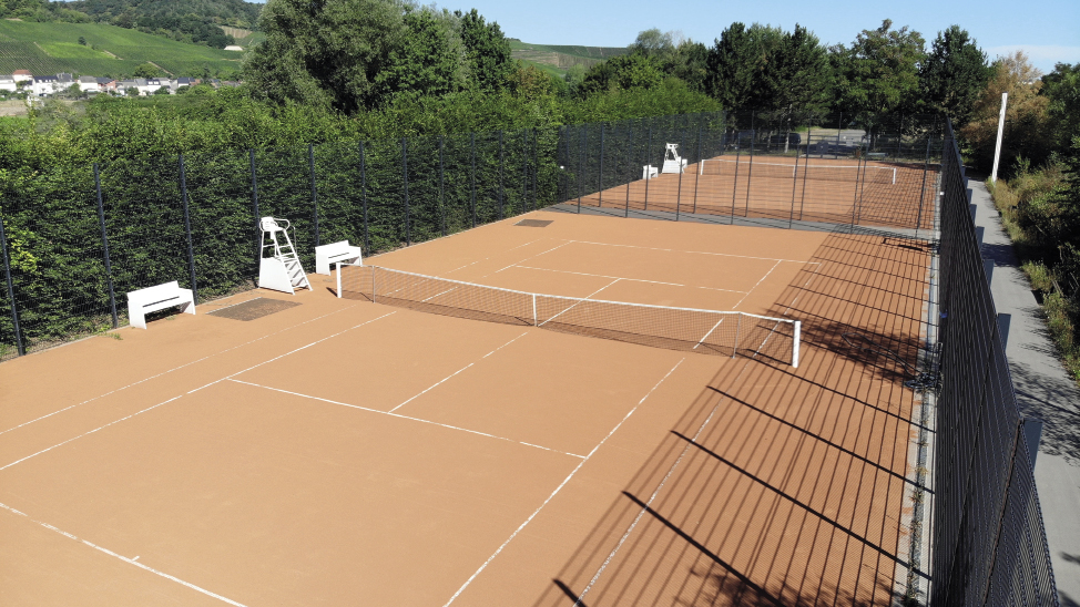 4 Réaménagement des terrains de tennis à Schwebsange TR ENGINEERING S.A.